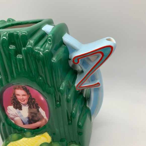 VTG Wizard of Oz Emerald City Yellow Brick Road Dorothy & Toto Ceramic Teapot - Picture 3 of 16